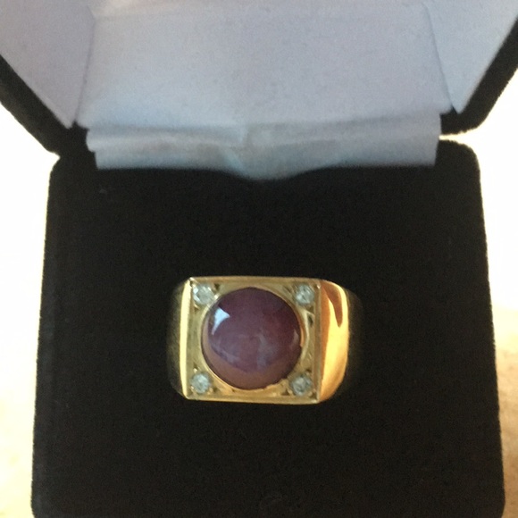 14K. GOLD STAR 🌟 RUBY 🔮 MEN’S 👨 RING - Picture 7 of 7